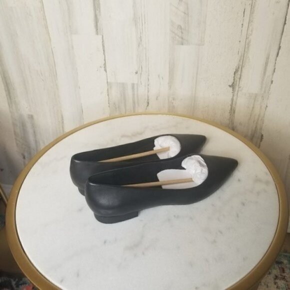 Bella Vita Black Leather Vivien Pointed Toe 10M - Picture 3 of 6